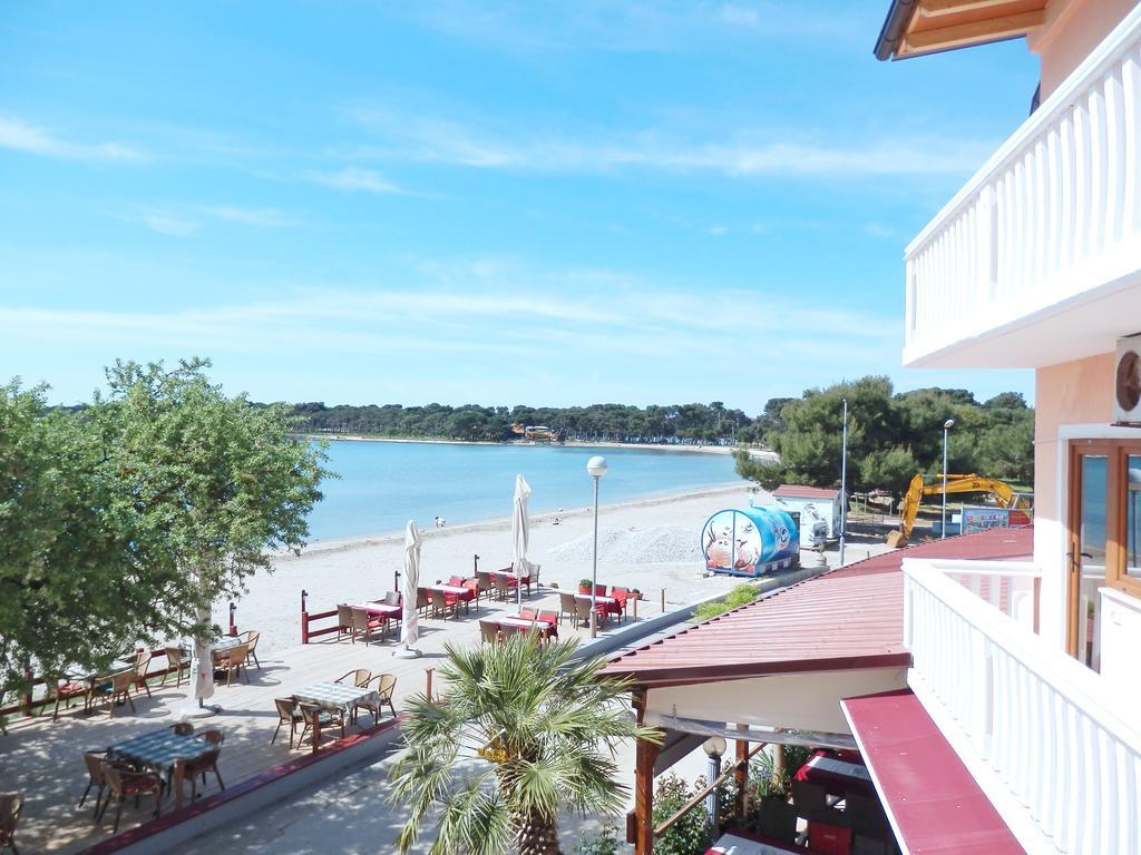 Apartments Idila Medulin Zewnętrze zdjęcie